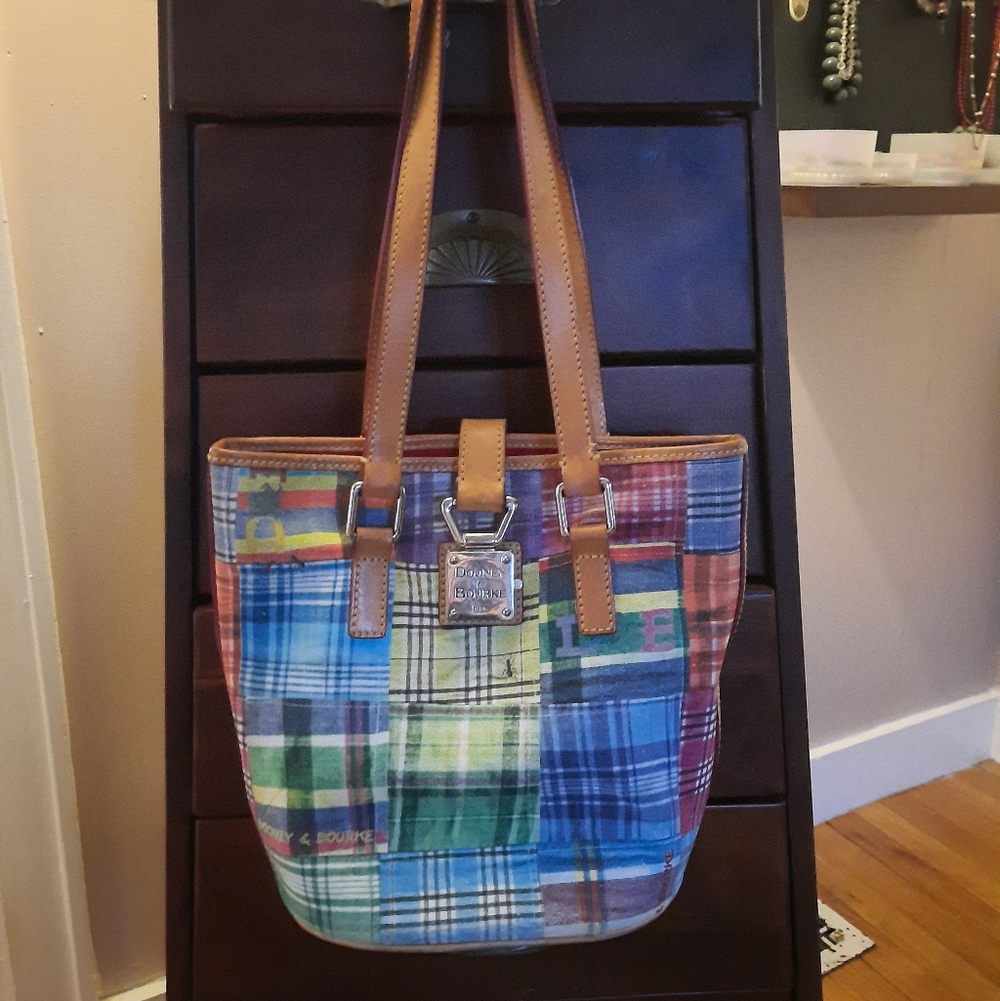 Dooney & Bourke North/South Bucket Bag Plaid Retro Vintage Cottagecore Y2K